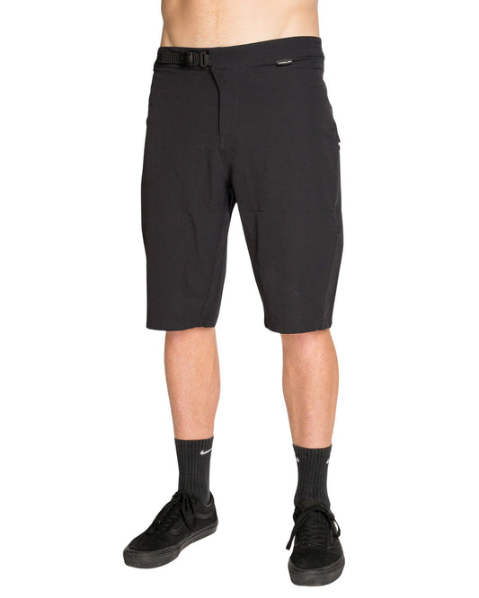 MENS FLYER SHORTS | BLACK